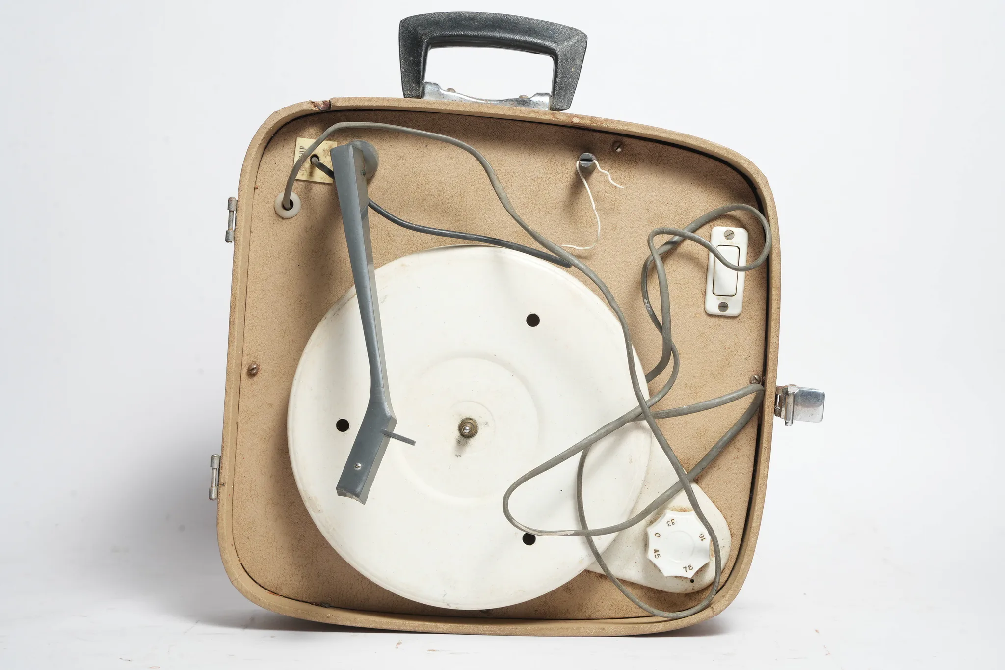Vintage Contoured Hardshell Equipment Carrying Case — photograph 3