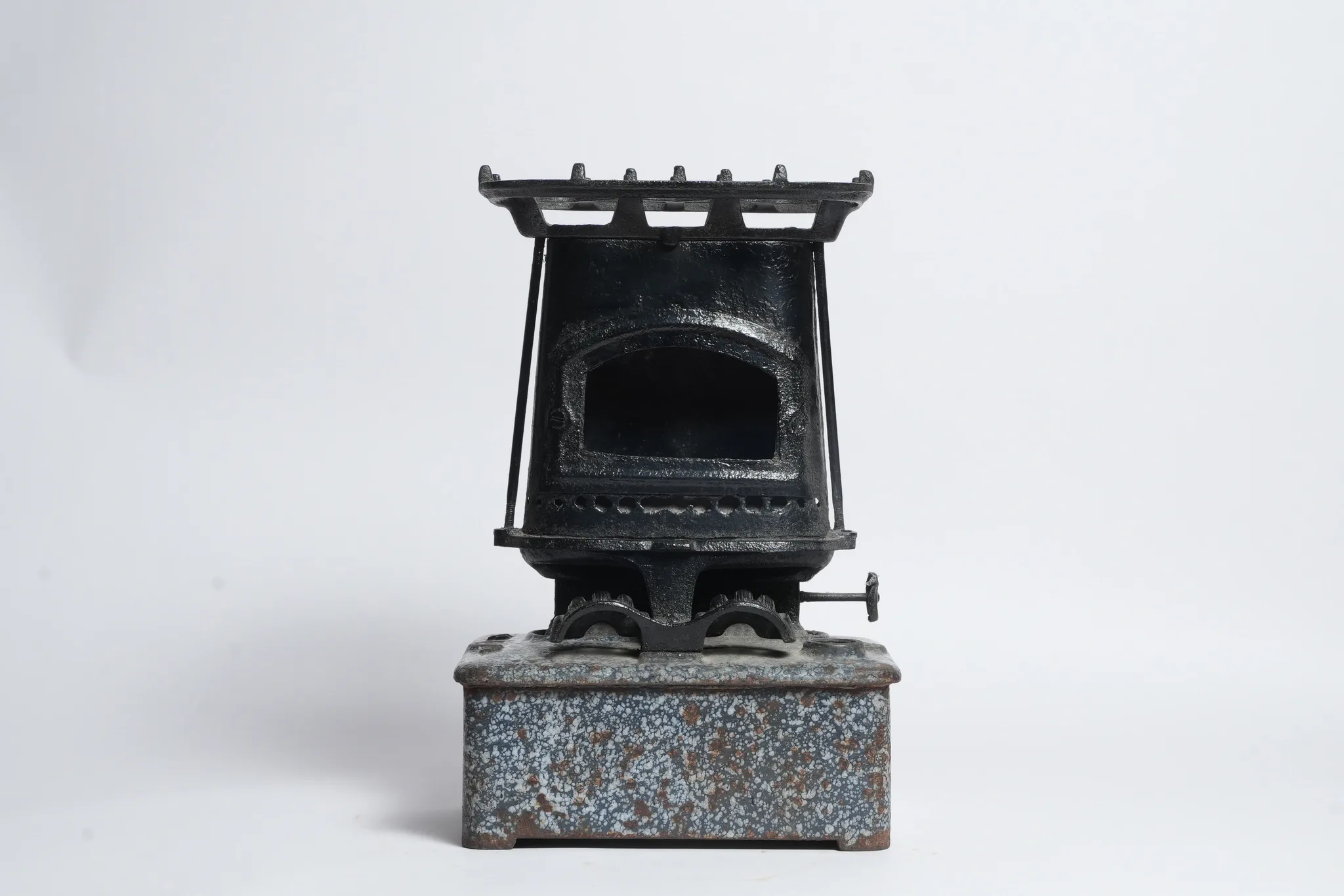 Vintage Double-Burner Cast Iron & Enamel Kerosene Stove — photograph 1