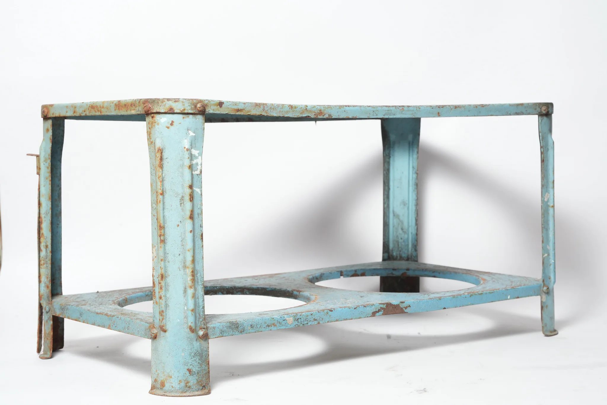 Vintage Dual-Burner Kerosene Stove on Blue Steel Stand — photograph 1