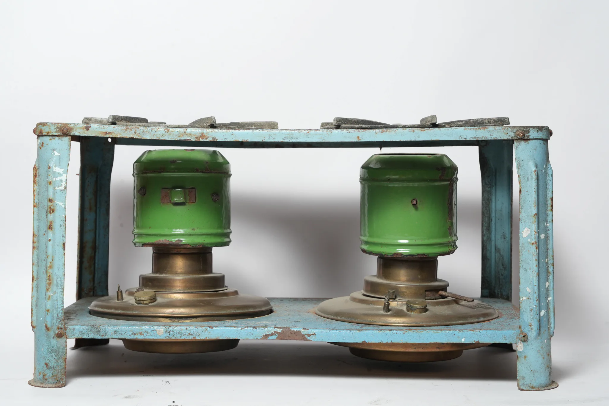 Vintage Dual-Burner Kerosene Stove on Blue Steel Stand — photograph 3