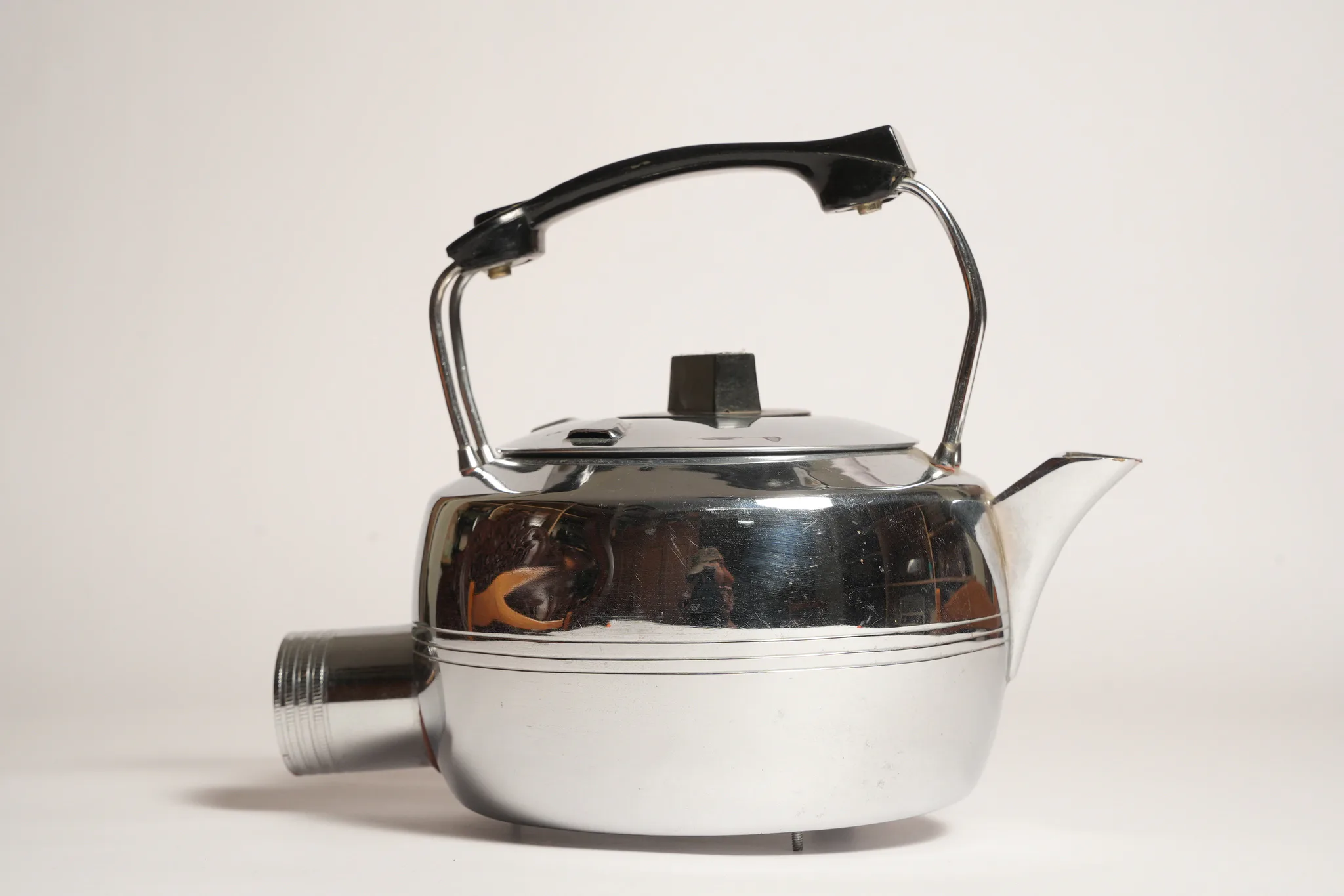 Vintage Electric Kettle Made in India — photograph