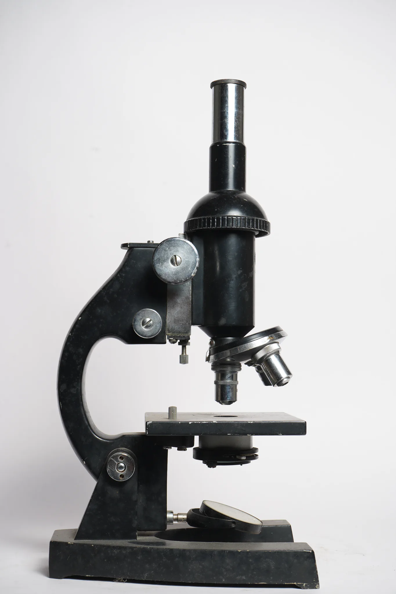 Vintage Precision Monocular Compound Microscope — European Precision Optical Works: a tangible chapter of the analog era.