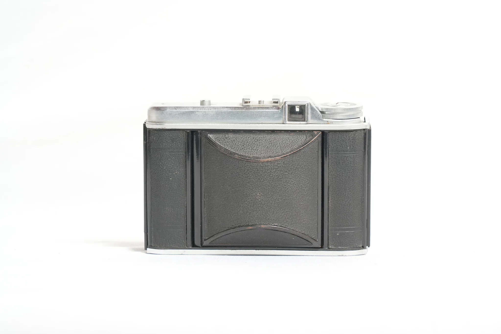 Voigtländer Perkeo I Medium Format Folding Camera — photograph 1