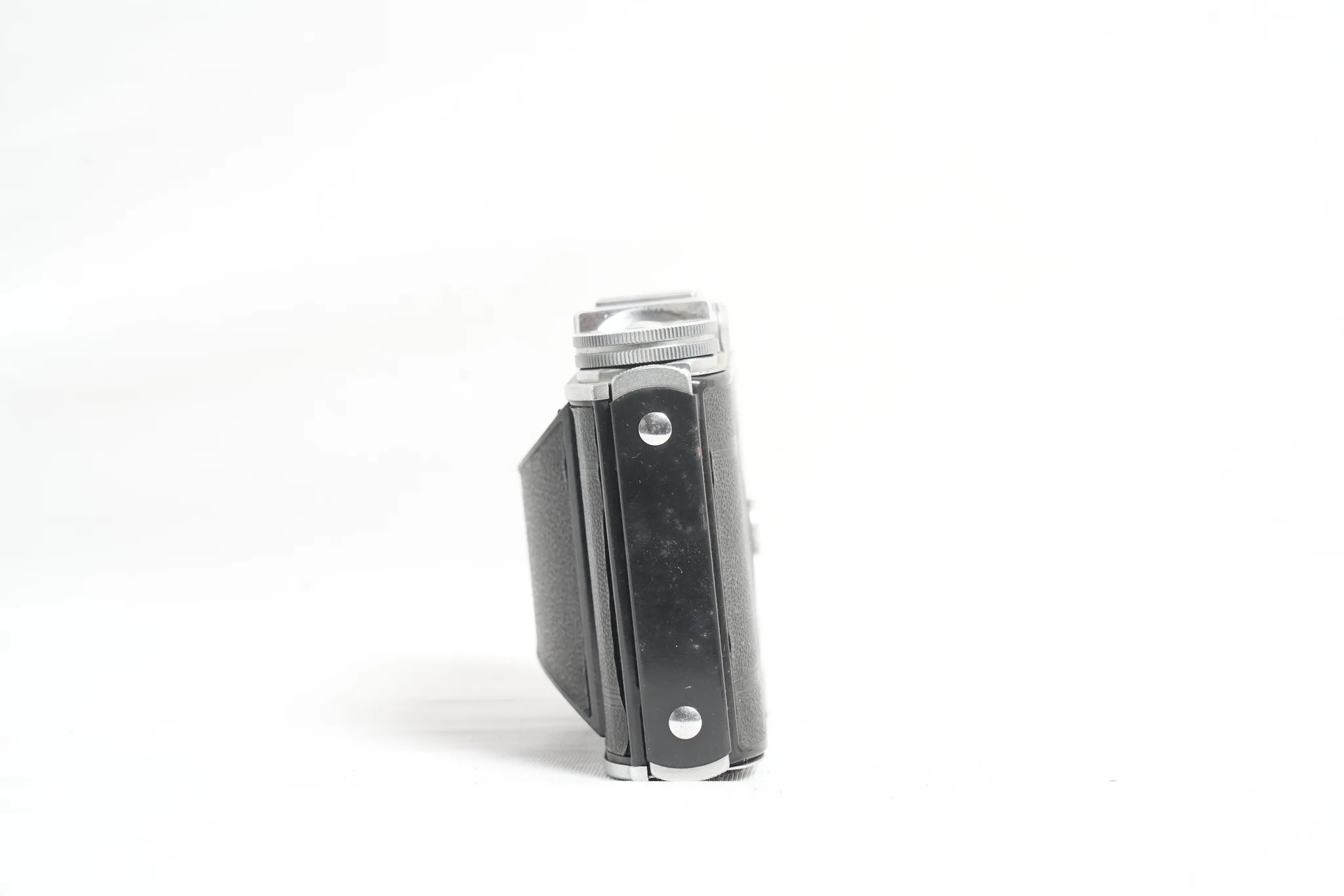 Voigtländer Perkeo I Medium Format Folding Camera — photograph 3