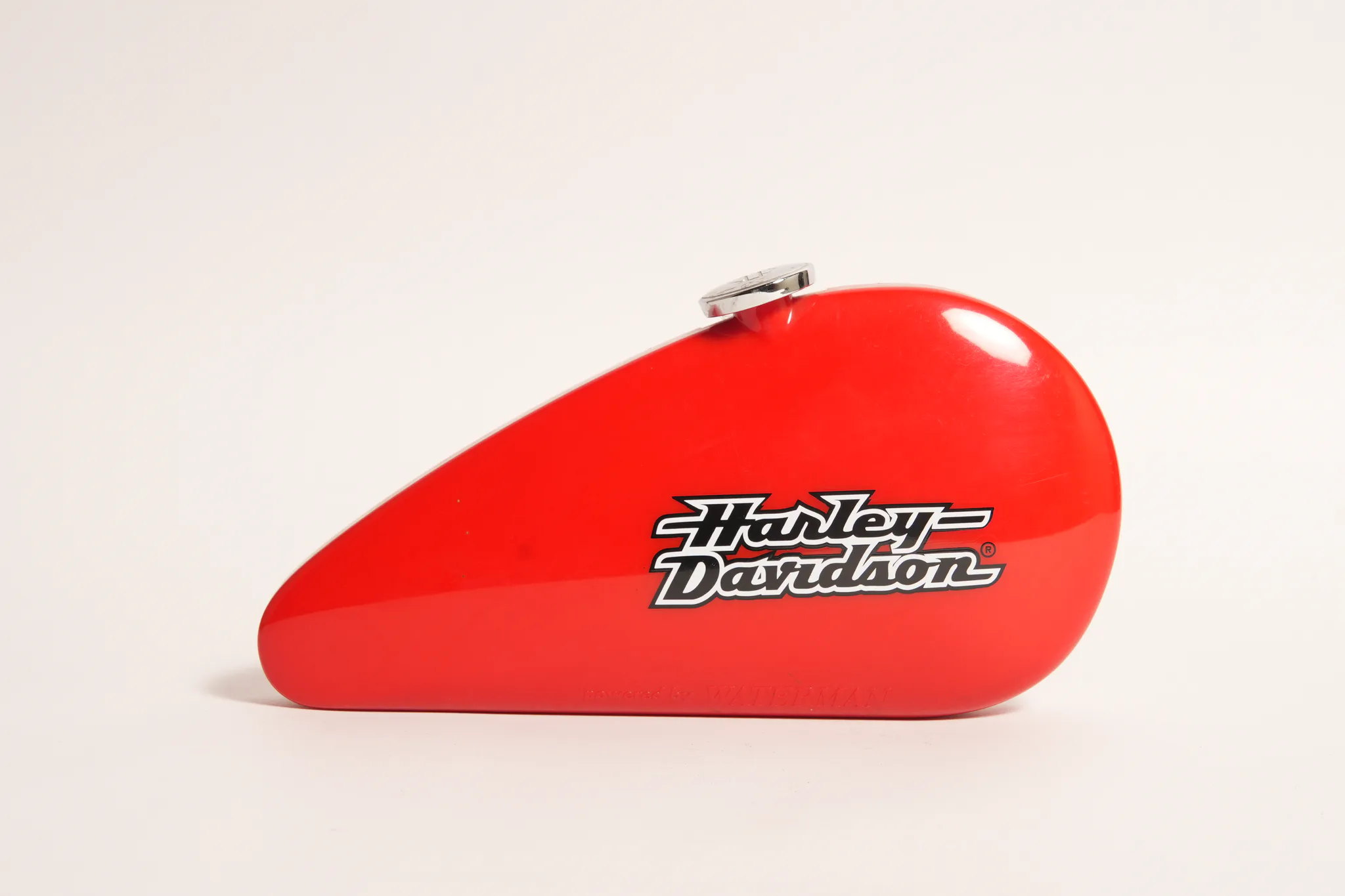 Waterman Harley-Davidson Fuel Tank Desk Pen Case — photograph