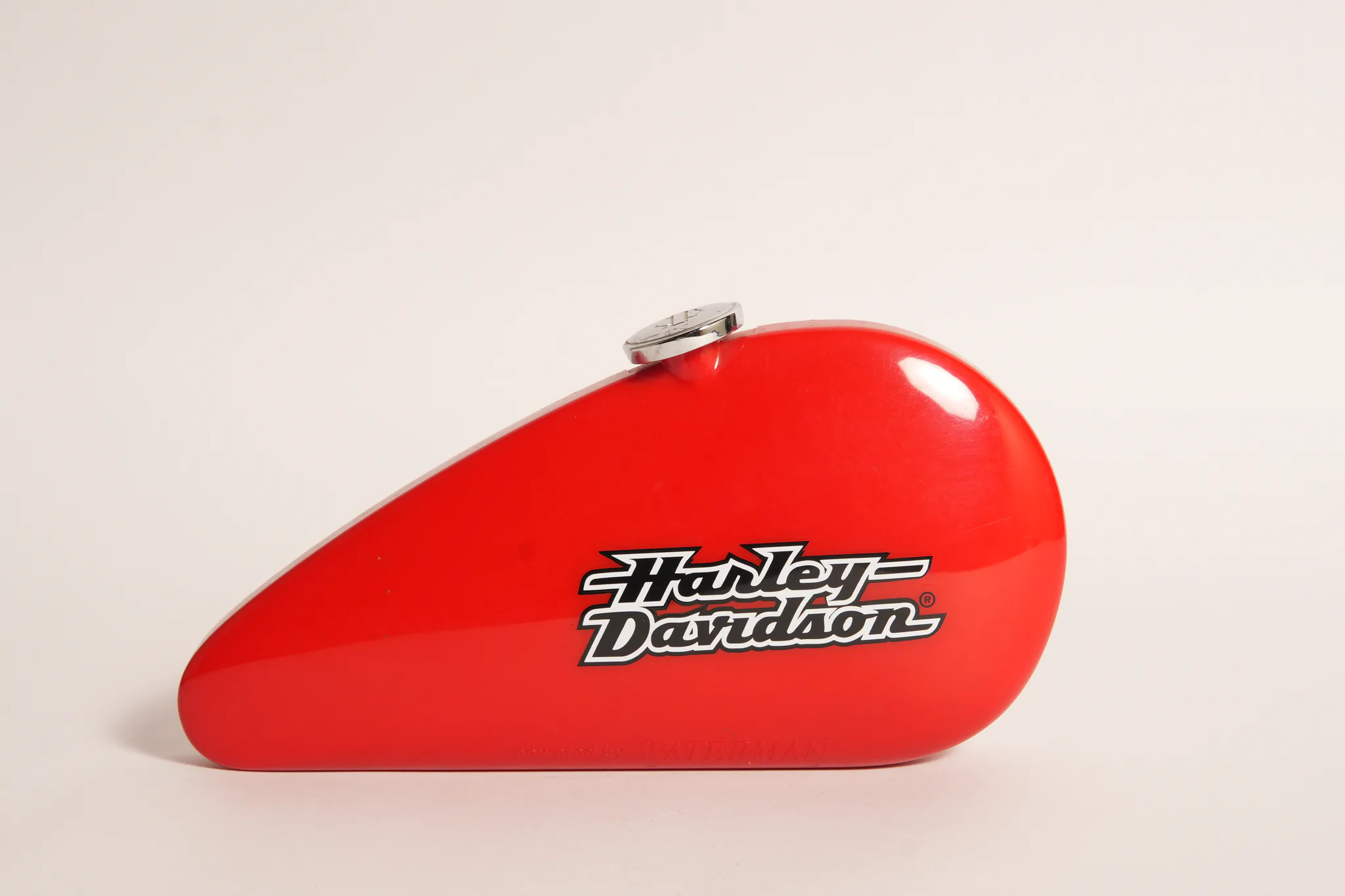 Waterman Harley-Davidson Fuel Tank Desk Pen Case — photograph