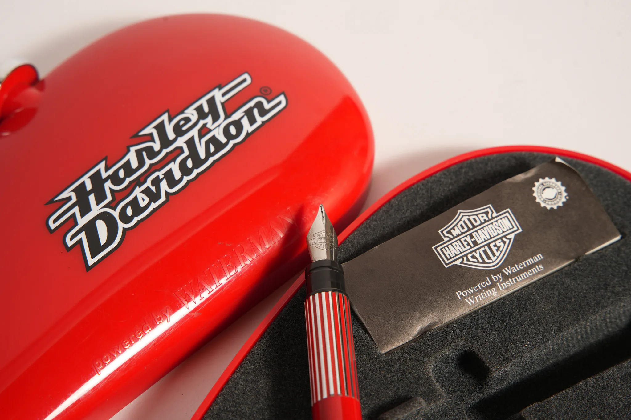 Waterman Harley-Davidson Fuel Tank Desk Pen Case — photograph