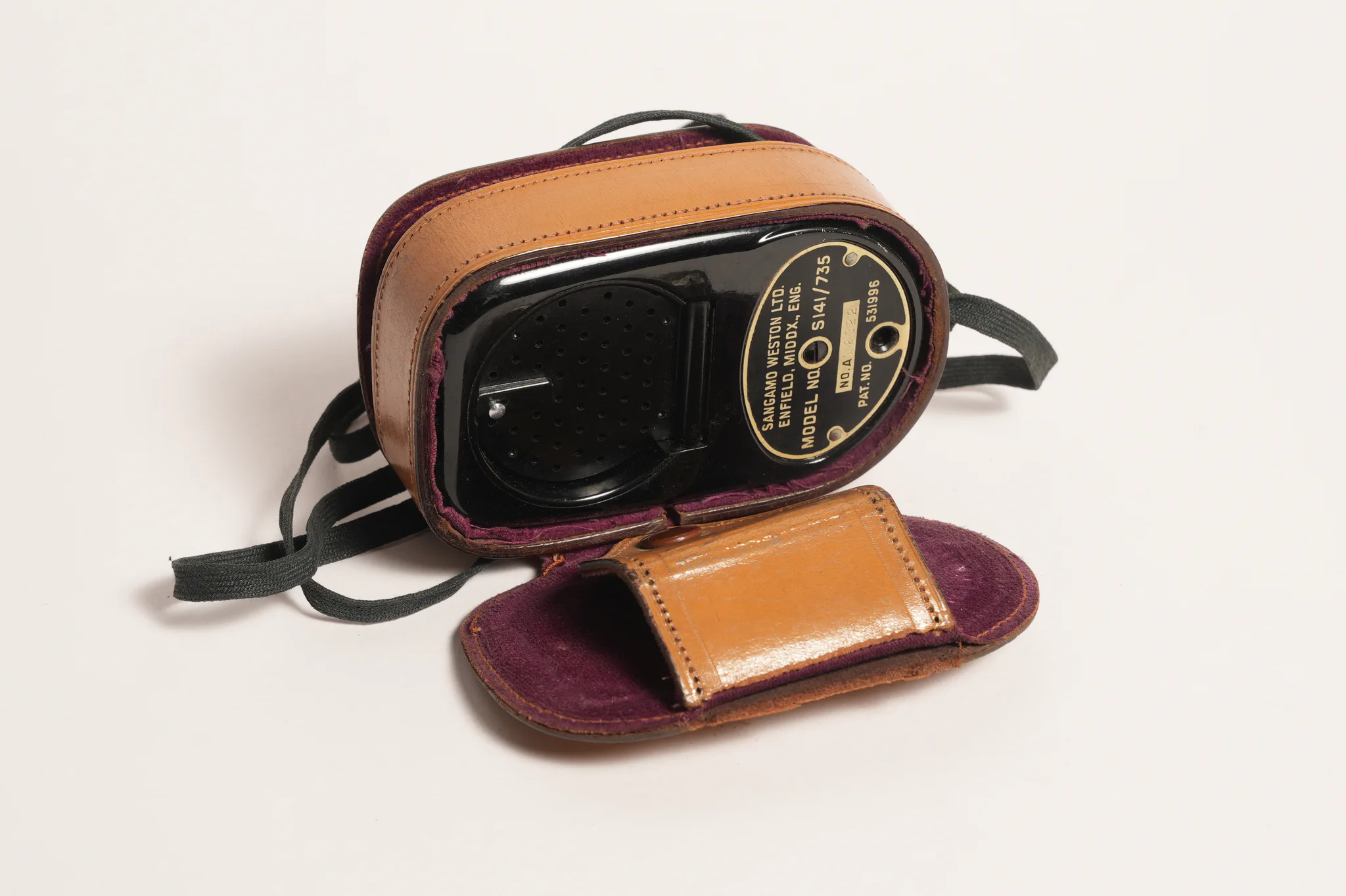 Weston Master II Universal Exposure Meter Model S141/735 — photograph 2