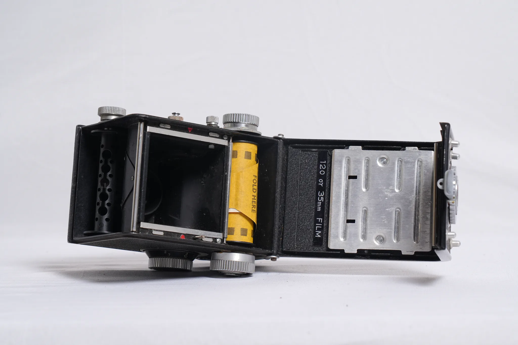 Yashica-635 TLR Film Camera with Leather Case — photograph