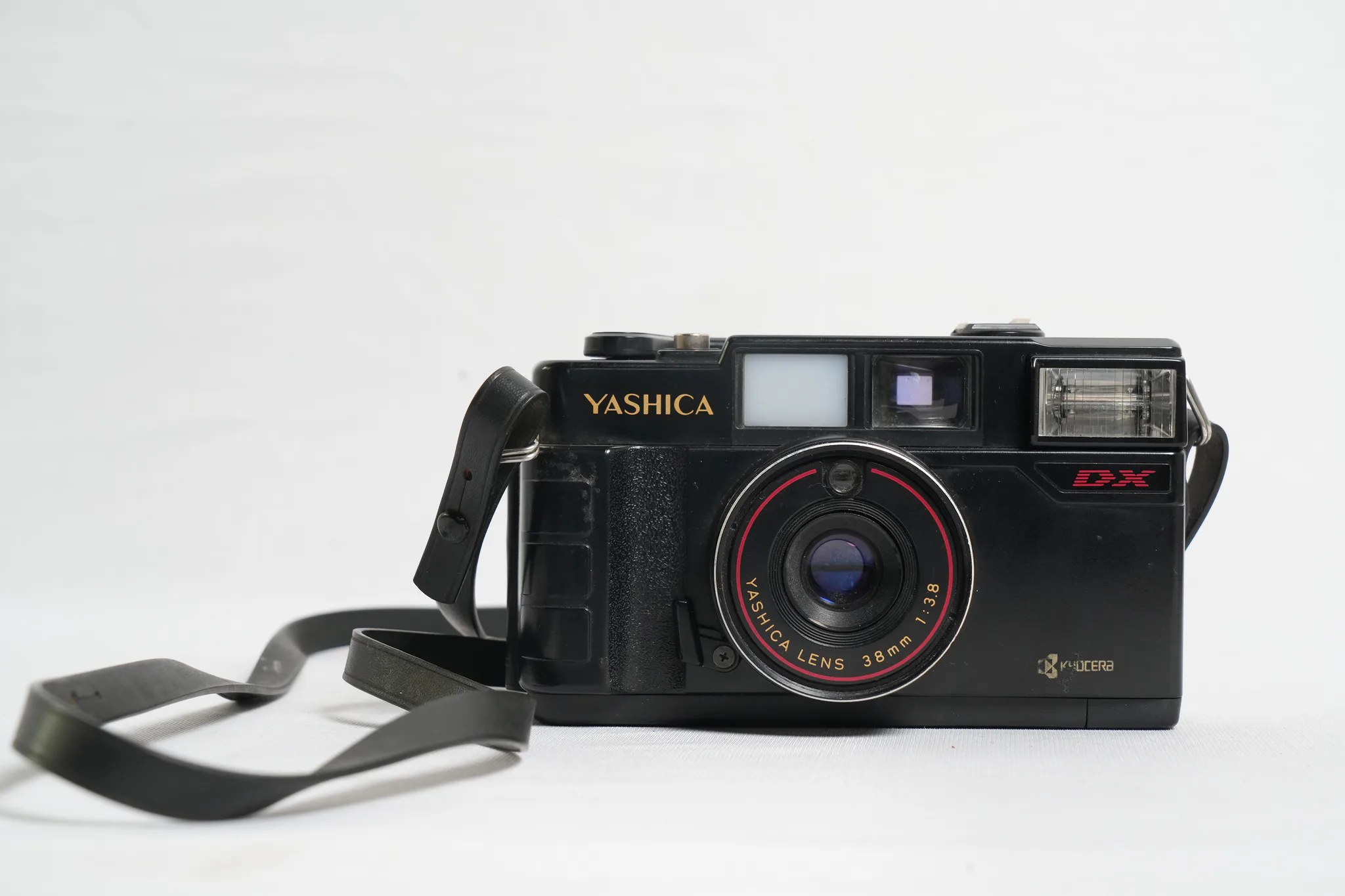 Yashica MF-2 Super DX 35mm Compact Film Camera — photograph 3