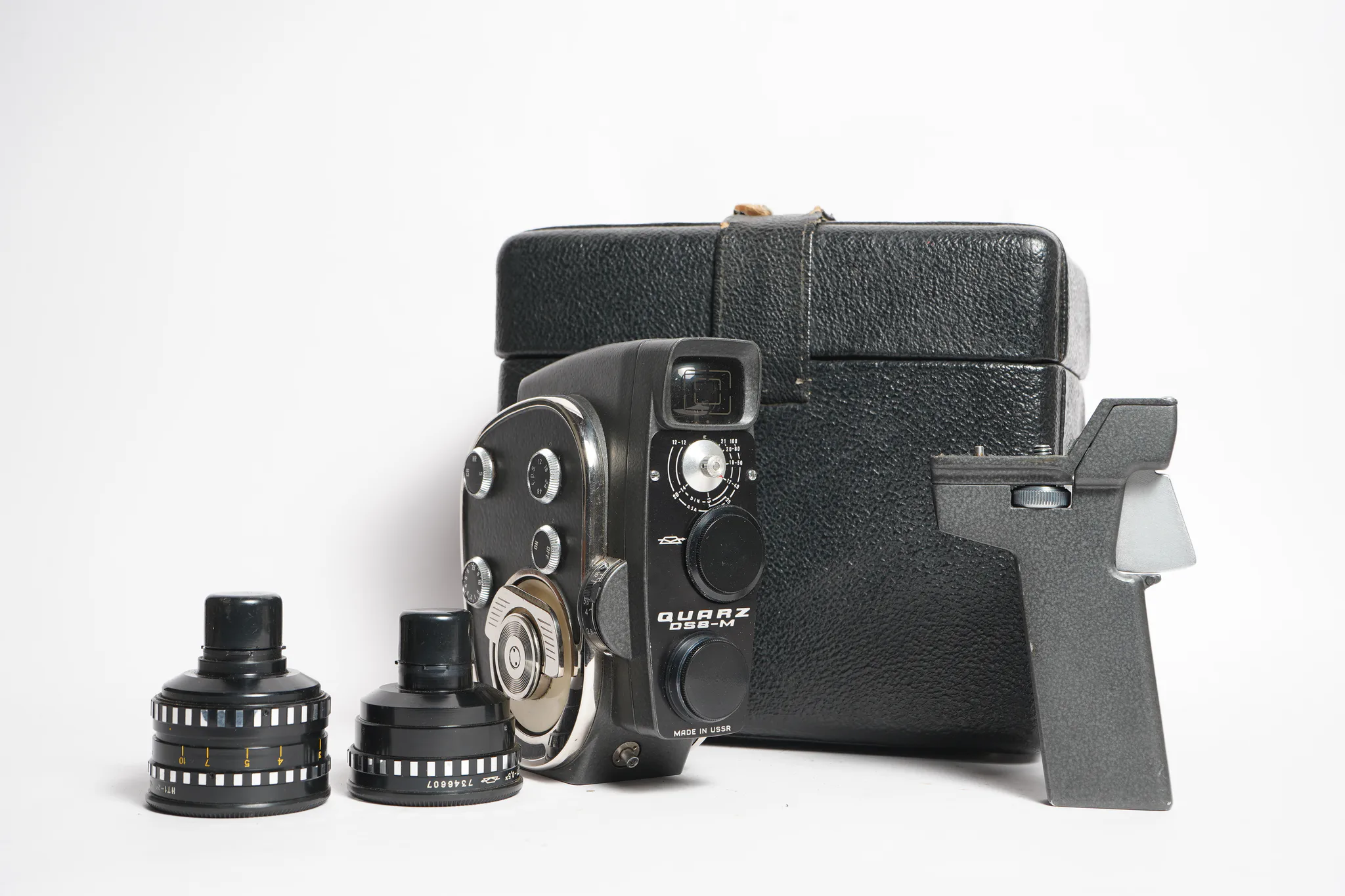 Zenit Quarz DS8-M Double Super 8 Camera — photograph