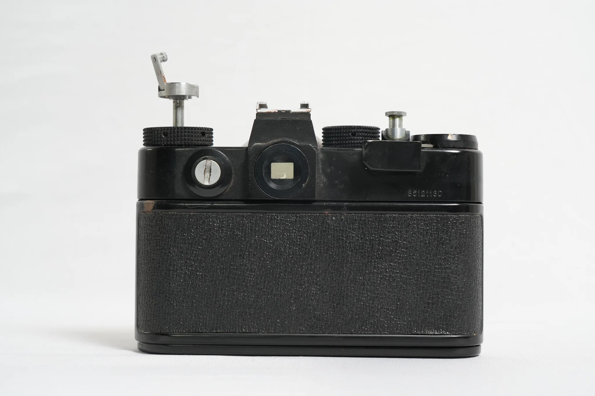 Zenit TTL 35mm SLR Film Camera in Black Finish — photograph 4