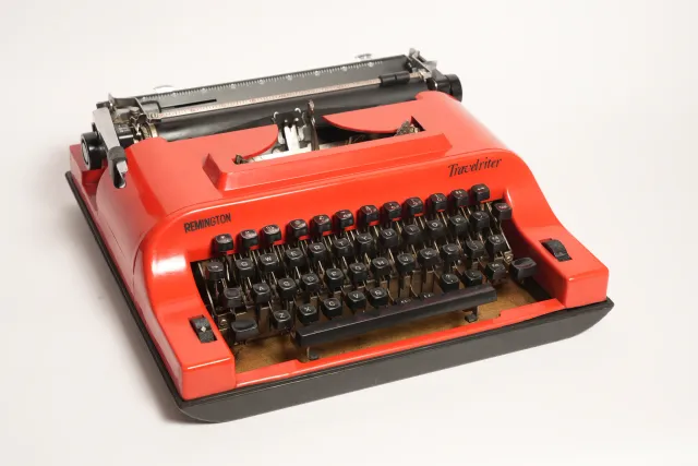 Remington Travelriter Vintage Red Portable Typewriter