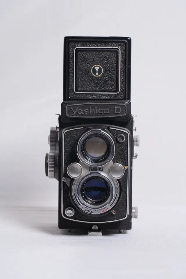 Yashica-D Twin-Lens Reflex Camera with Original Leather Case, from Curio's collection