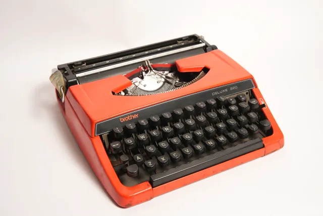 Brother Deluxe 220 Vivid Red Portable Manual Typewriter