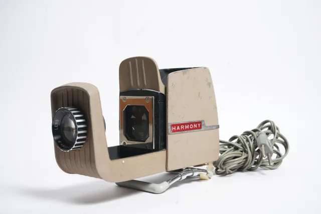 Harmony 35 Slide Projector (Tan Crinkle)