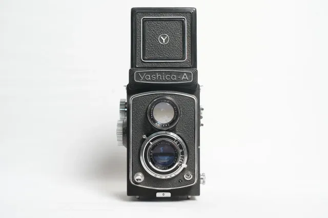 Yashica-A Twin-Lens Reflex 120 Film Camera