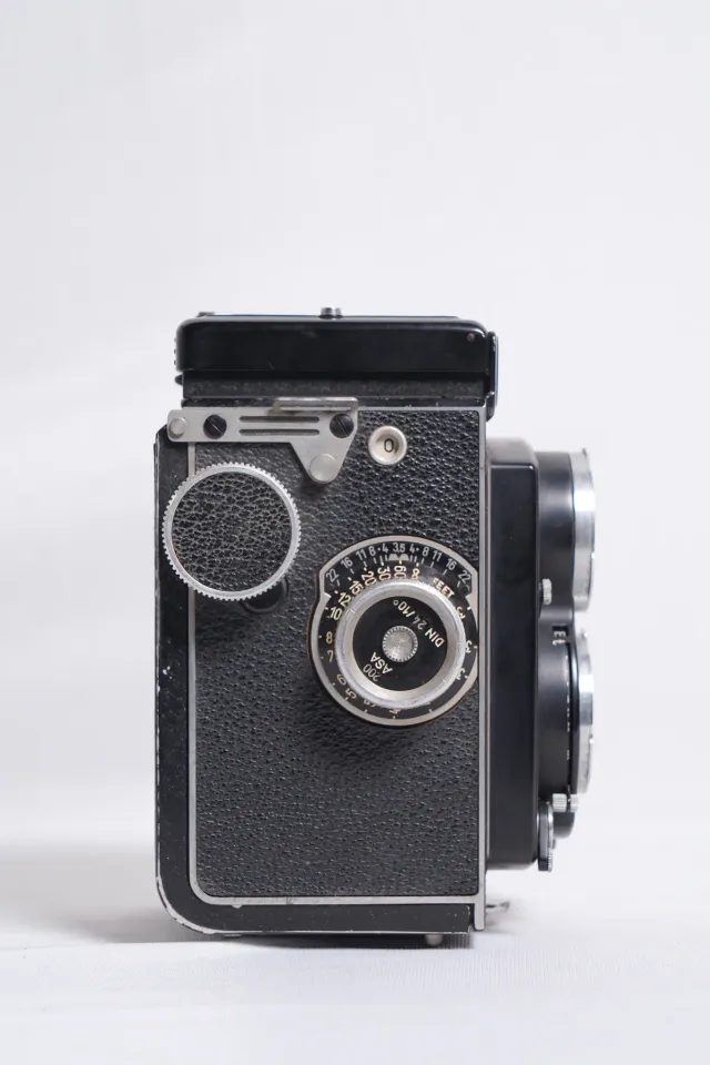 Franke & Heidecke Rolleicord TLR Camera with Case and Lens Cap