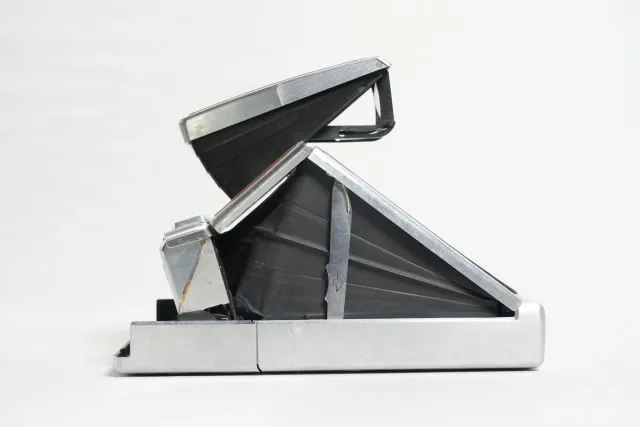 Polaroid SX-70 Original Folding SLR Camera