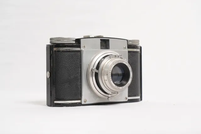 Braun Paxina Vario Vintage Viewfinder Camera