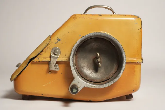 Vintage Mechanical Pigeon Racing Clock (Constatateur)