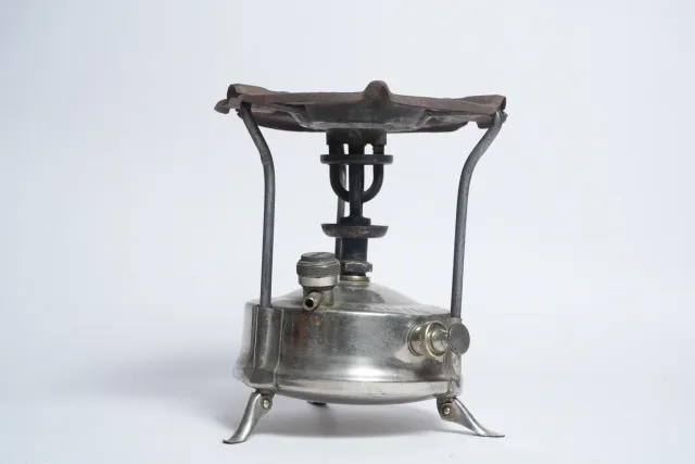 Original Universal Kerosene Pressure Camp Stove