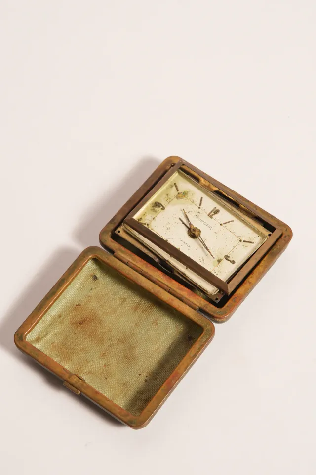Europa 7 Jewels Travel Alarm Clock in Leather Case